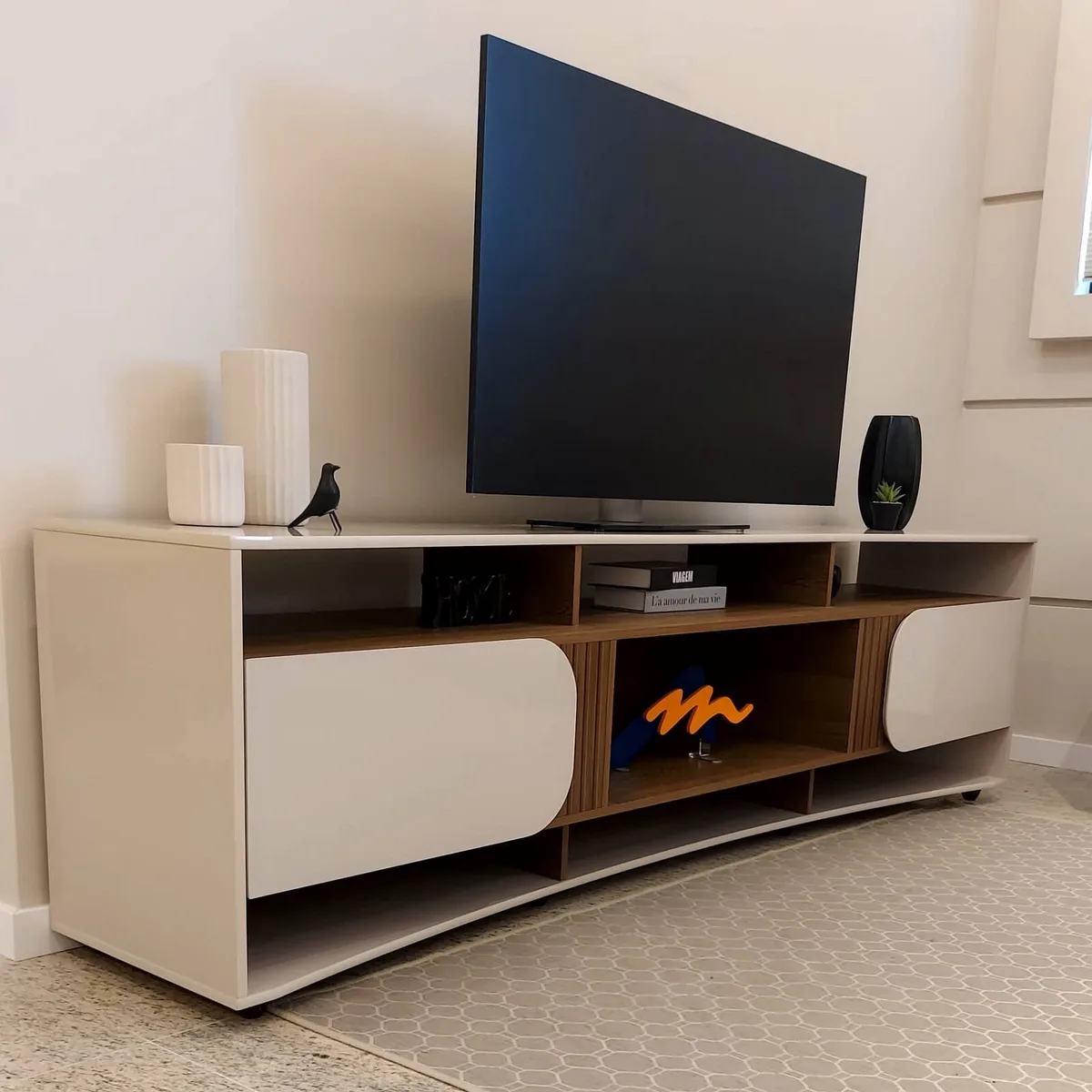 Rack Estocolmo - Carvalho C / Grafite - Móveis Curitiba | Moveirama